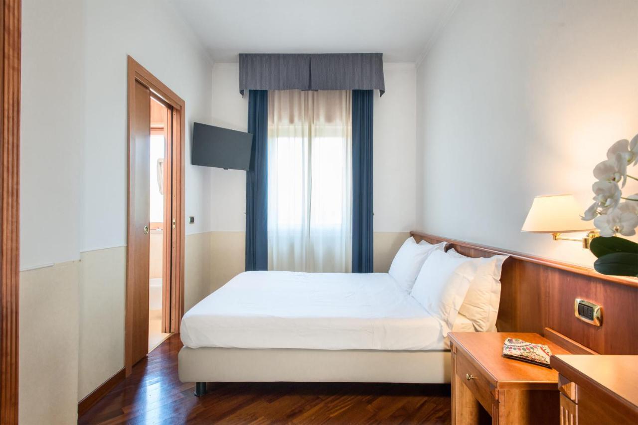 Atlantic Park Hotel Fiuggi Extérieur photo